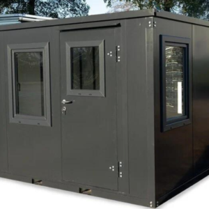 Contenedor convertido bellamente aislado